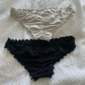Black and White Scrunch Bikini Bottoms